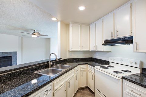 One bedroom one bath apartment floorplan